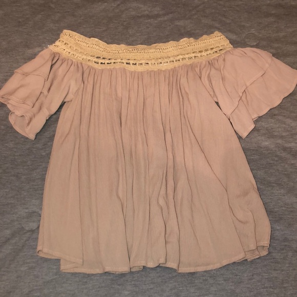 Off the shoulder top - Picture 1 of 2